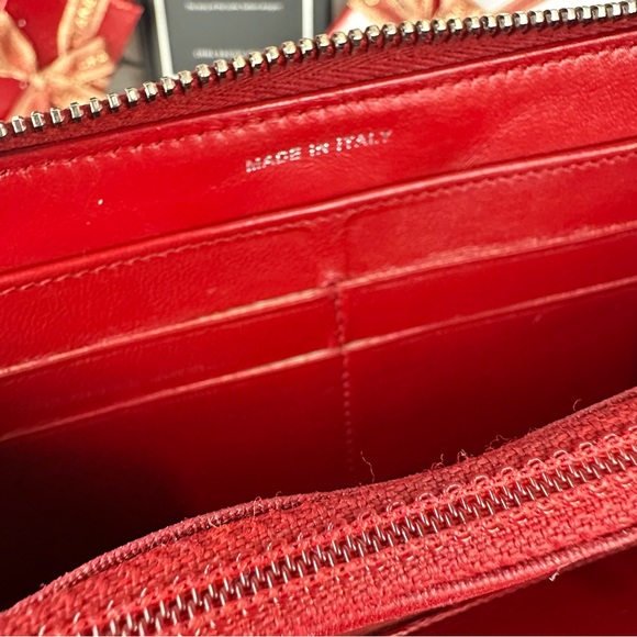 CHANEL Red Leather Zip Around Wallet Zippy wallet with chain - Picture 6 of 16